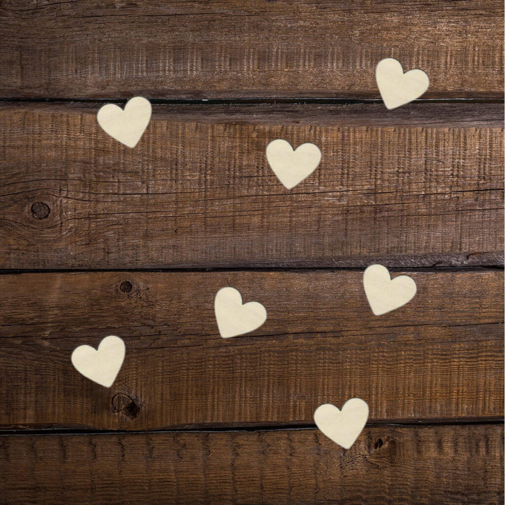 hjerte konfetti i træ