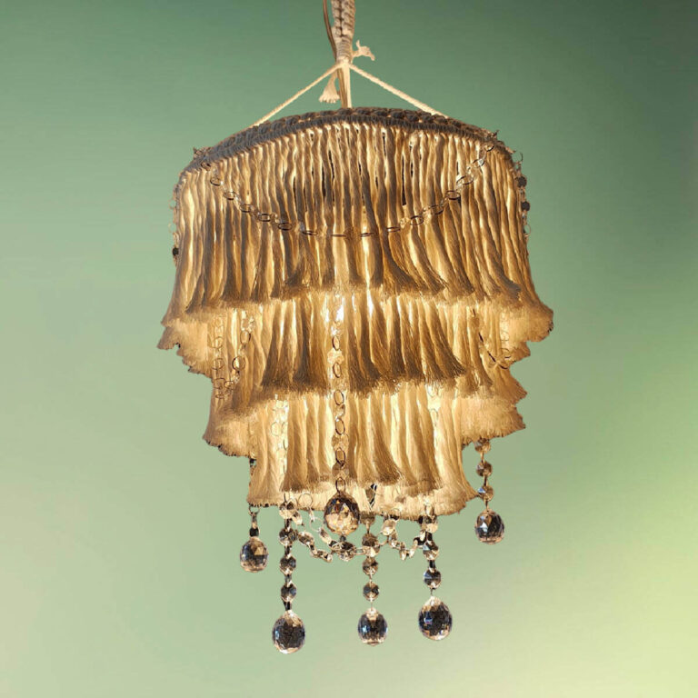 Macrame loftlampe med akryl krystaller