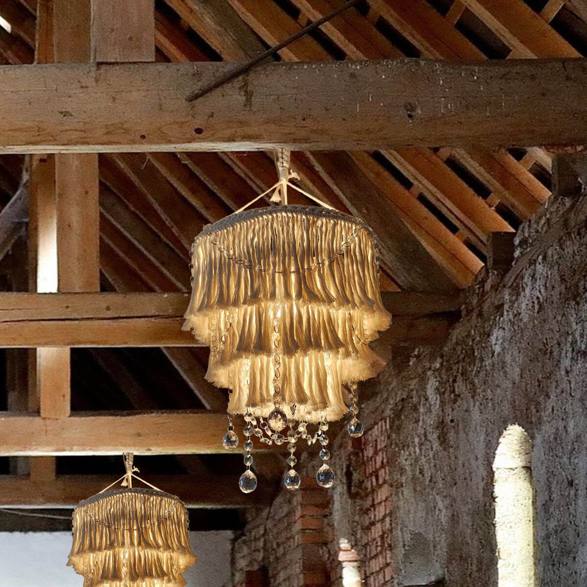 Macreme loftlampe med akryl krystaller i staldloft (2) Macrame loftlampe med akryl krystaller