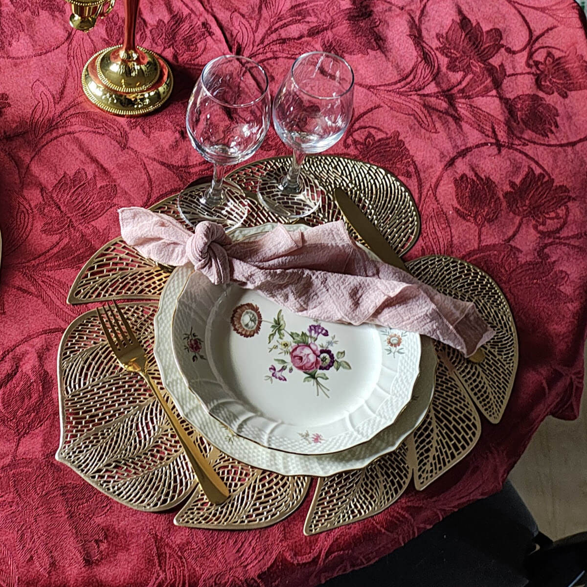 60 stk. rustfrit stål bestik, guld