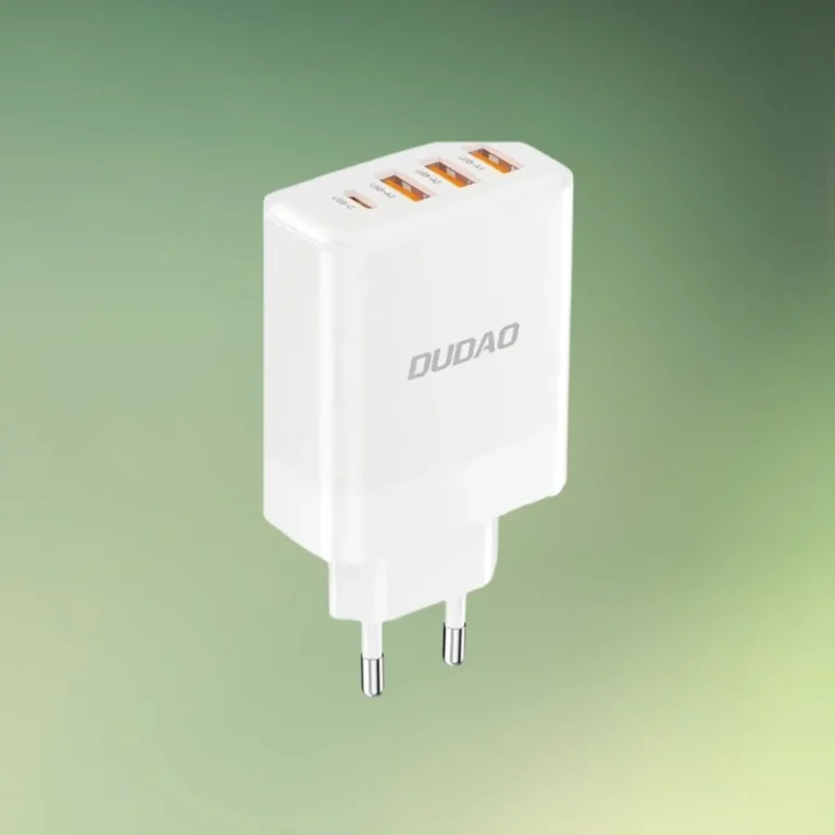 USB oplader | 4 porte | USB-A og USB-C | Hvid | Stik til USB lyskæder | Dudao