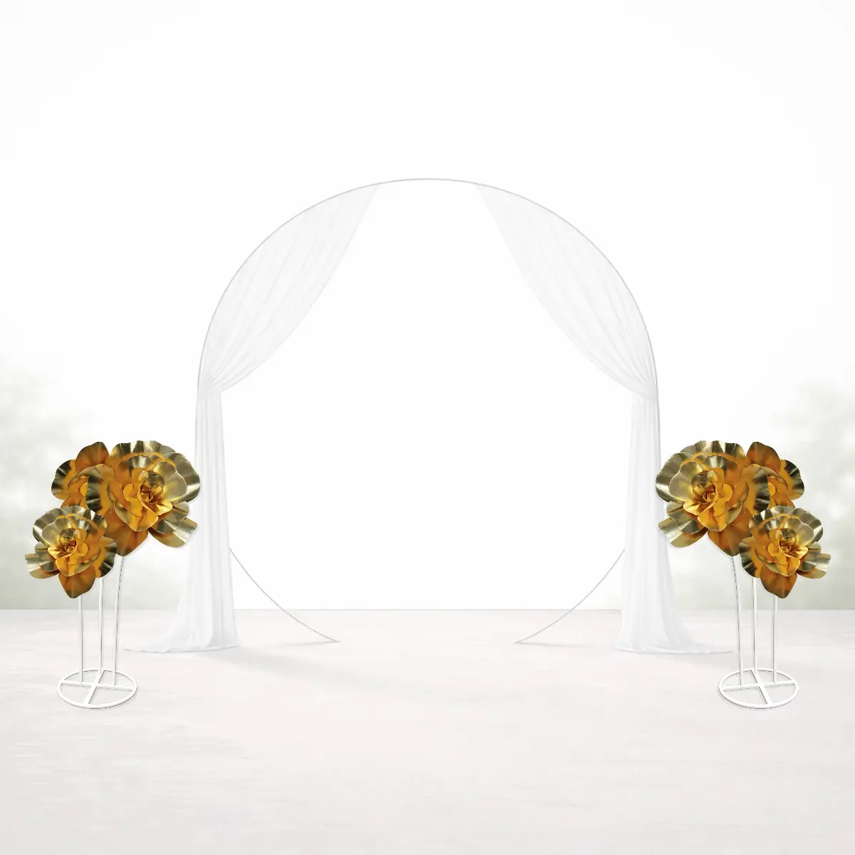 Hvidt stativ med 3-huls base + 2 stk - 3 guld kæmpe rosenblomster - spejlet indad (1) Side-stativer med kæmpeblomster til vielsesbue og backdrop - guld roser