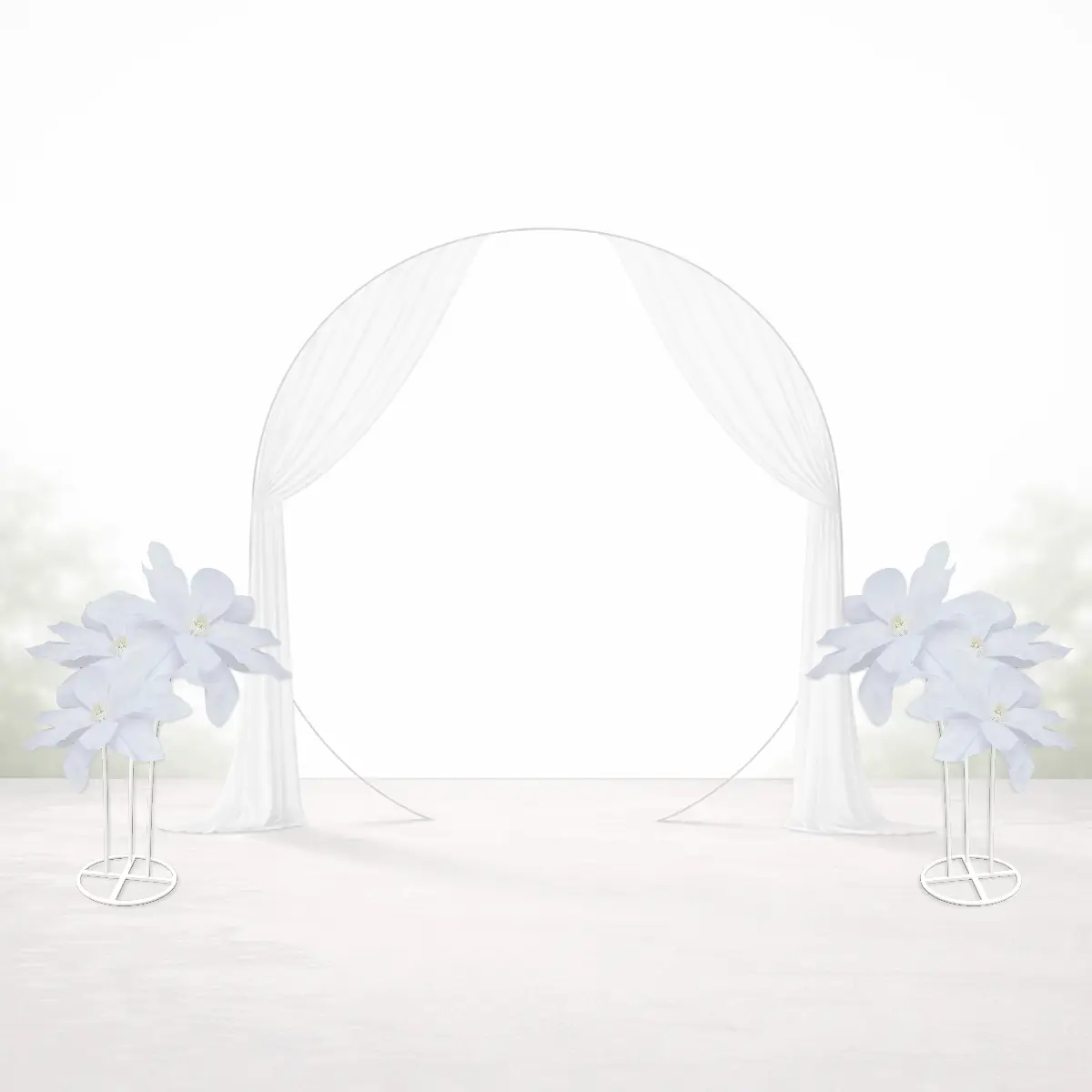 Side-stativer med kæmpeblomster til vielsesbue og backdrop - hvide liljer