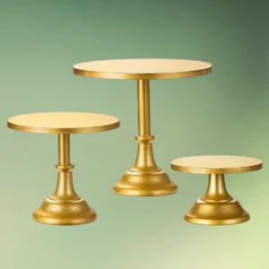 lej Kageopsatser | Guld | Sæt med 3 kagefade | Guldfarvet fod til pynt