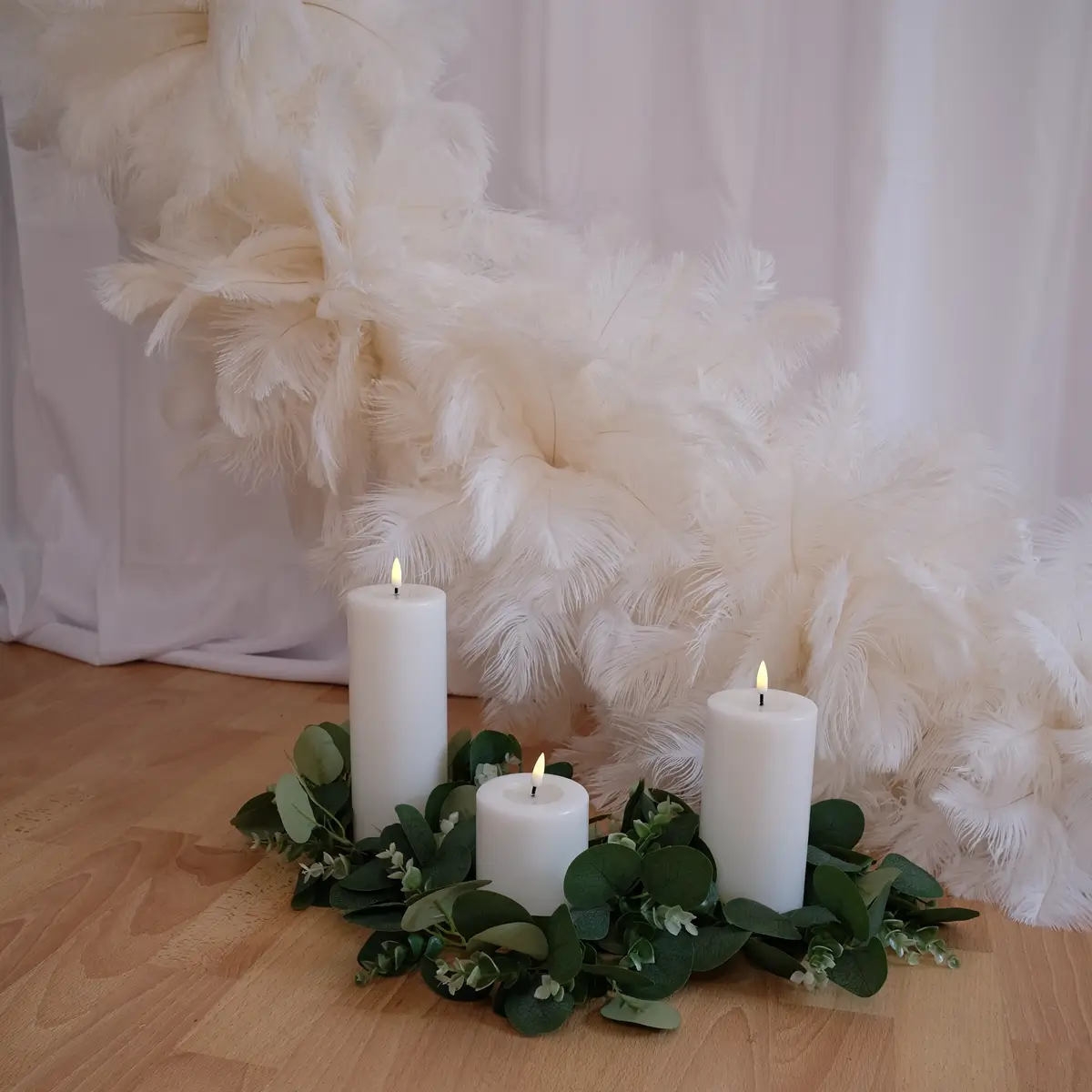 lej Lyskrans til bloklys med eukalyptus blade | Grøn