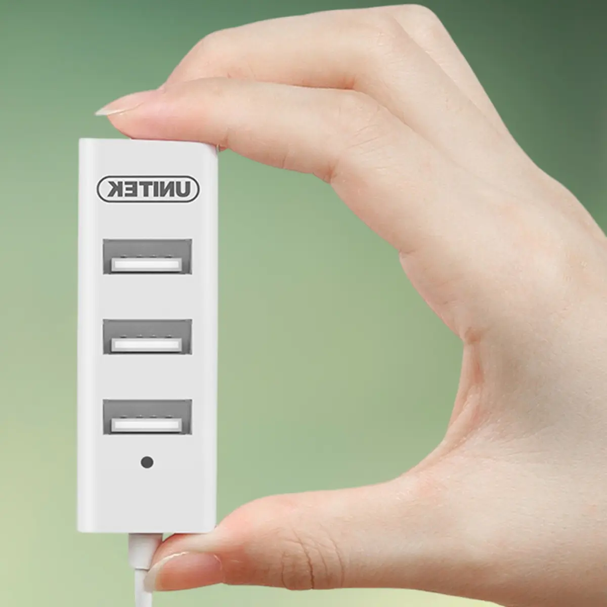 USB-A hub | 4 porte | Hvid | USB fordeler stik | Stik til USB lyskæder mv. | Unitek