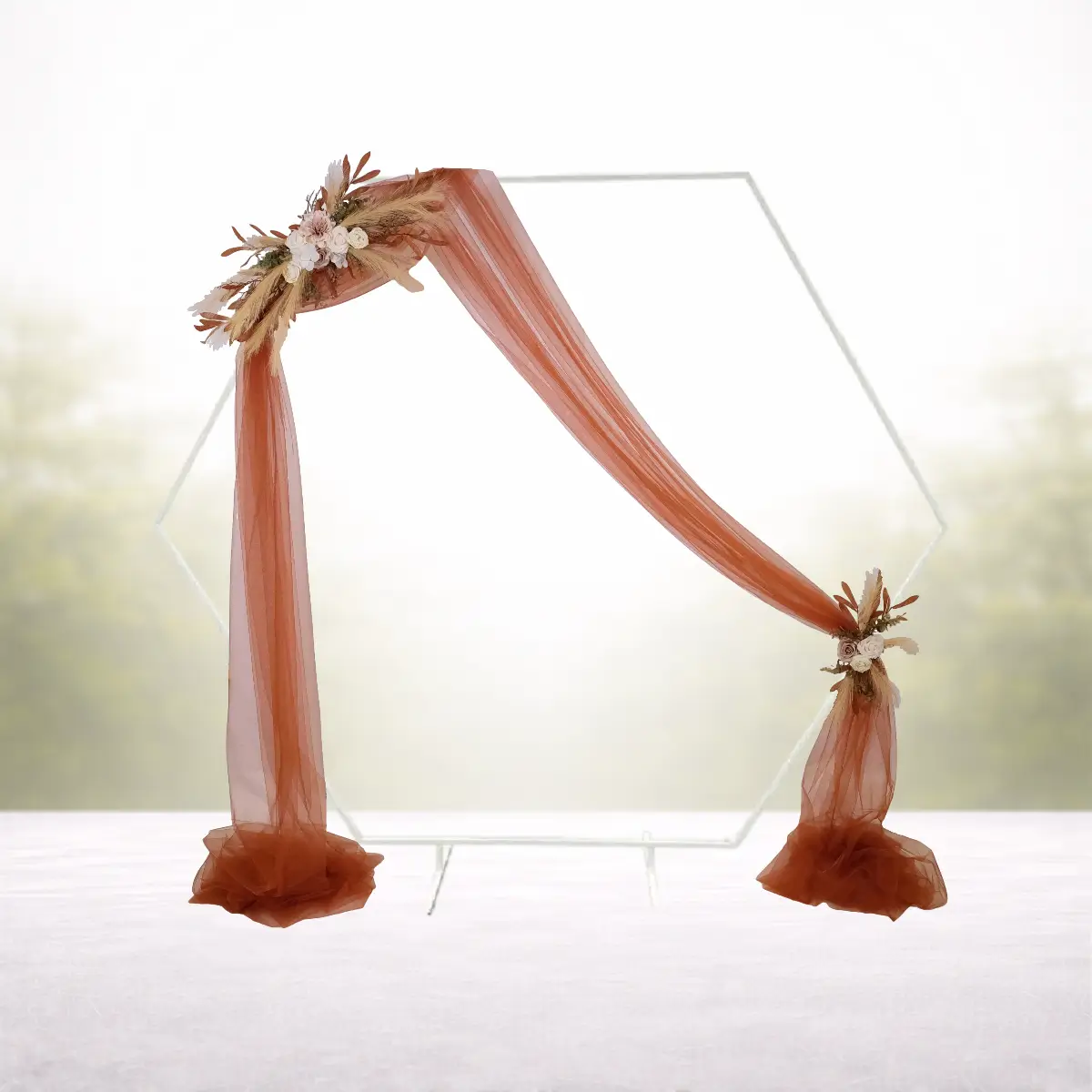 Warm rust på sekskantet hvid bue hvid (1) lej pakke Warm rust på sekskantet hvid bue